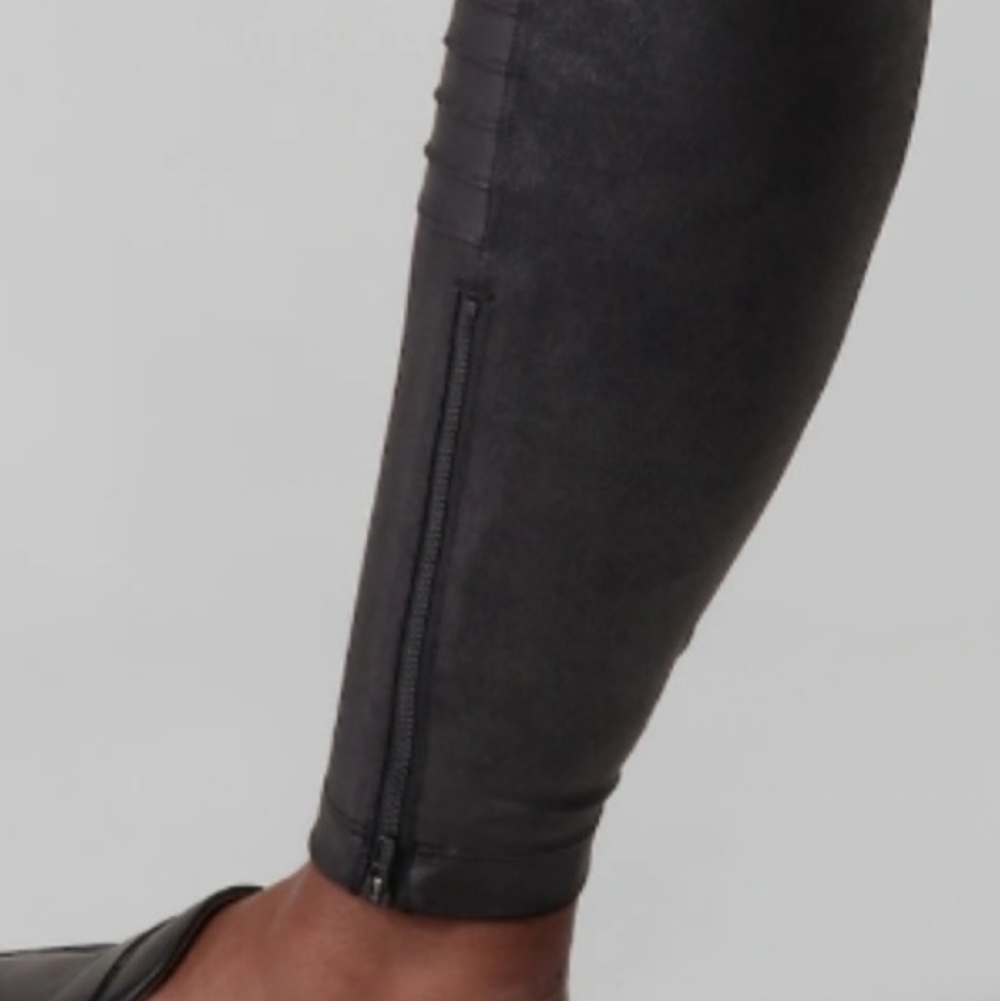 NEW Athleta Womens Delancey Gleam Moto Tight Leggings Faux Leather - Picture 6 of 15